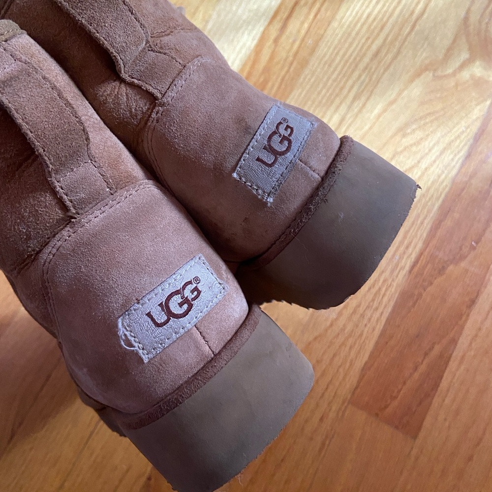 Ugg tan ankle booties Women’s US 8 - slight heel